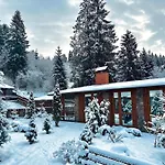 Hotel Filvarok *