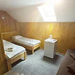 Hotel Filvarok *