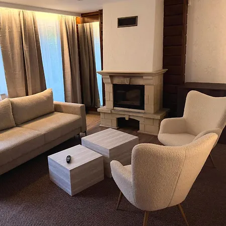 Hotel Filvarok *
