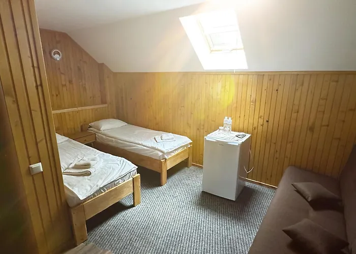 Hotel Filvarok *
