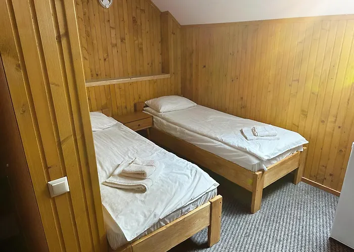Hotel Filvarok *