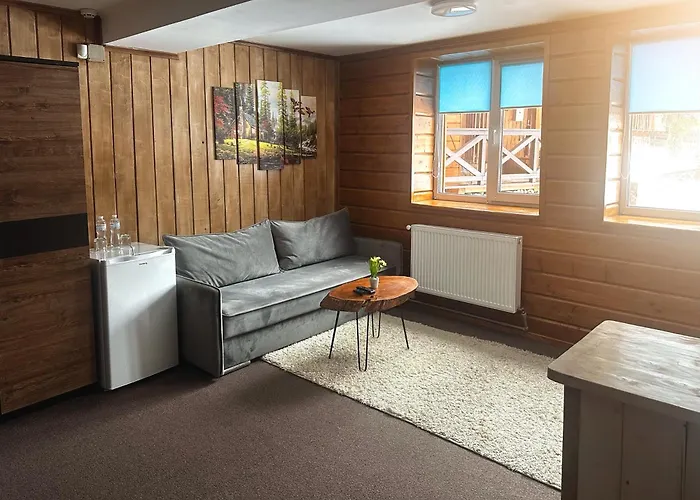 Hotel Filvarok *