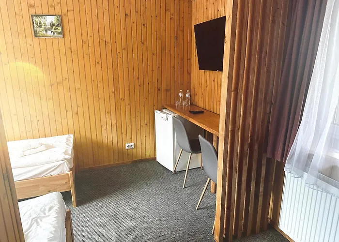 Filvarok Hotel *